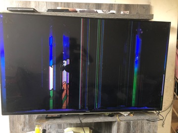 À vendre: Tele Samsung écran cassé 