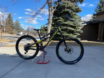 Selling with online payment: DEVINCI SPARTAN CARBON (LARGE)
