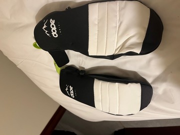 Hiring Out (per day): Dope Snow Size S Mits