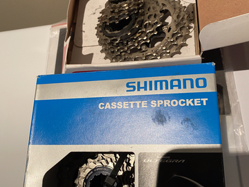 Selling with online payment: Shimano Cassette CS-R8000