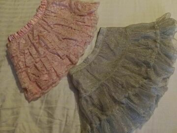 Selling with online payment: 2 Tutu Skirts / Size 4T