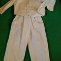 Selling with online payment: 5 Piece White Suit 3T - 4T