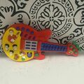 Selling with online payment: THE WIGGLES MUSICAL GUITAR - SPIN MASTER 2003 - WORKS GREAT