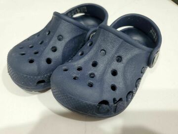 Selling with online payment: Crocs navy blue size c4 - c5 (fits 12-24 months)