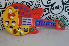 Selling with online payment: THE WIGGLES RED GUITAR SINGING MUSICAL ELECTRONIC TOY GREG MURRAY