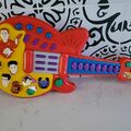 Selling with online payment: THE WIGGLES RED GUITAR SINGING MUSICAL ELECTRONIC TOY GREG MURRAY