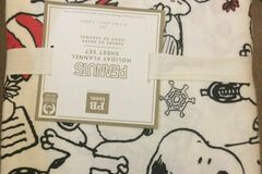 Selling with online payment: $139 Peanuts Snoopy TWIN Pottery Barn kids Sheet set Holiday Chri