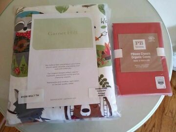 Selling with online payment: $121 Garnet Hill TWIN Animal Duvet + Organic Pillow case pottery 