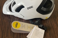 sell: POC Axion Mips MTB Helm 
