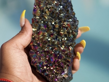 Selling with online payment: Rainbow Aura Quartz 