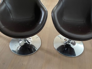 Vente: 2 fauteuil pivotants simili cuir
