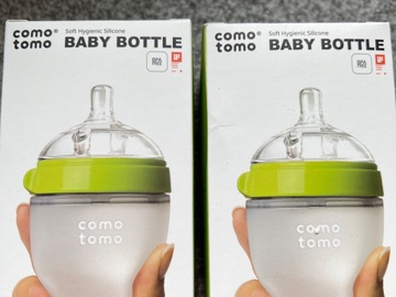 Selling with online payment: New in box Comotomo Bottles 2pk 5oz
