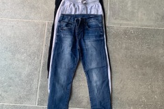 FREE: Boys Joggers & Jeans - Age 8 and 9