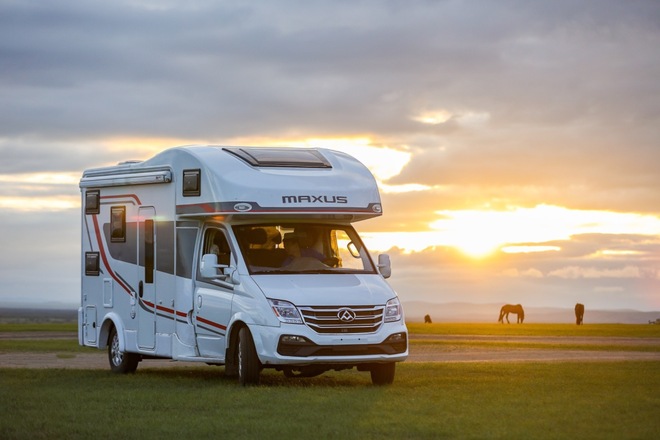 Dallas TX, Recreational Vehicles Welcome. Secure Private Parking 