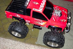 Selling: Kyosho Double Dare