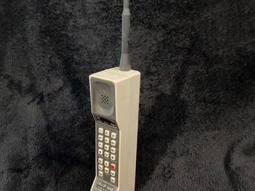 Daily Rental: 80s-style Cellular Phone Prop