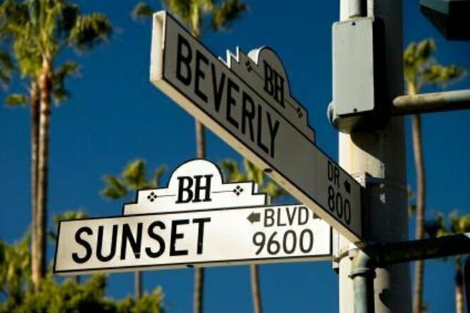 Central Hollywood CA,  Parking Spot Near Paramount Pictures