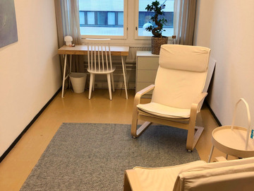Renting out: Jaettu terapiatyötila Hakaniemessä