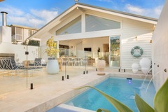 Hourly Hire: Open Plan Coastal Home | Pineapple House