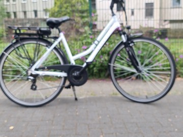 sell: E-Bike Zündapp mit defekten Akku 