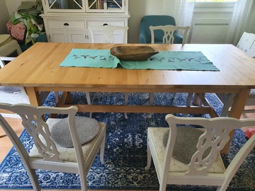 Giving away: Grande table Ikea en bois