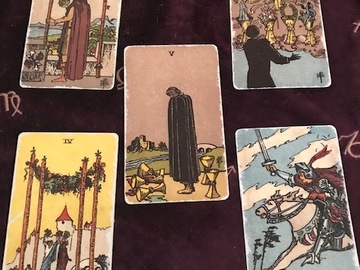 Selling: 5 card weekend special tarot reading 