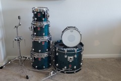 Selling with online payment: 90s Premier Genistas Turquoise