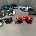 Liquidation/Wholesale Lot: 50 pairs--Foster Grant Sunglasses--Retail $12.00-$25.00--$2.49pr