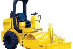 En alquiler: Rodillo Vibrocompactador Pata de Cabra Rammax P48K Tripulado