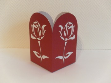 Sale retail: Lanterne roses déco romantique, papier, fait main