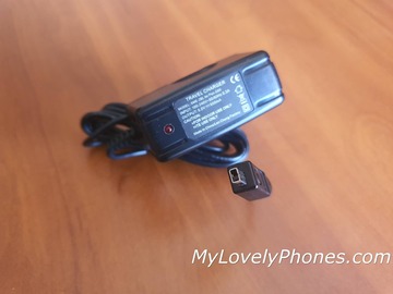 Selling with online payment: Travel charger for Panasonic G60, X100, X500