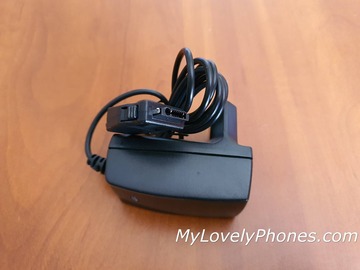 Selling with online payment: Travel charger for Panasonic G520, G600.