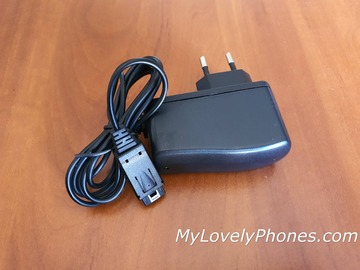 Selling with online payment: Travel charger for Siemens C35, M35, S45, SL45, A35 and more