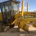 En alquiler: MOTONIVELADORA KOMATSU GD 555 - 3