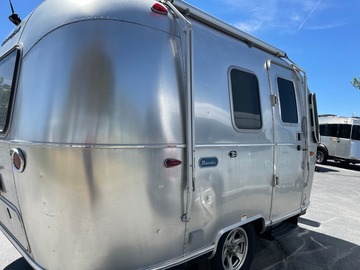 For Sale: 2021 Airstream Bambi 16RB