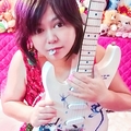 Hourly Services: Guitar & Bass - teaching in Chinese