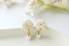  : Dainty Pearl Shimmer Floral Handmade Polymer Clay Earrings