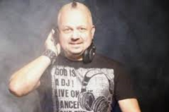 Pauschal (Preis pro Auftritt): DJ Ricky Addams für jeden Anlass