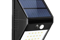 Liquidation/Wholesale Lot: LumiGuard™ Solar LED Motion Sensing Floodlight – Item#5375