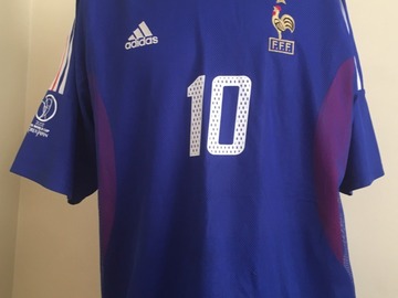 Selling with online payment: France 2002 Home - Zidane 10 - XL