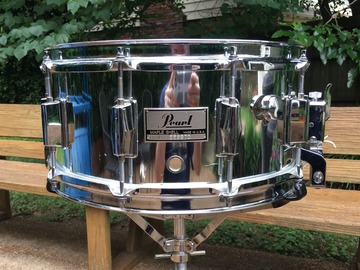 Selling with online payment: Pearl 6.5" x 14" Maple Shell Chrome over Wood snare drum 1980s