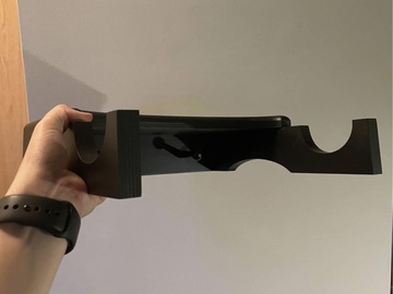 Selling with online payment: Bike wall mount in black