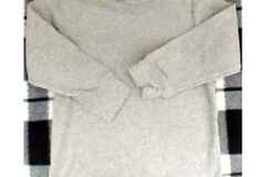 Selling with online payment: Gray Long Sleeved Baby Gap Shirt, size 12-18 months