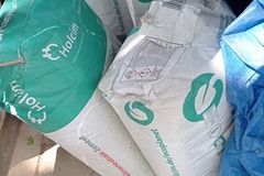 Biete Hilfe: 100 kg Zement (4 Säcke a 25 kg) zu verschenken. 