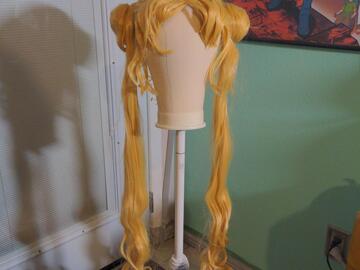 Selling with online payment: Usagi wig sailor moon