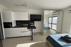 Rooms for rent: St Julians - Brand New Luxury double-bed STUDIO apartment