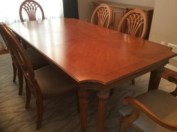 Individual Sellers: Italian Design Wood Dining Table and Chairs
