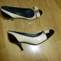 Vente: Chaussures cuir marque Ferragamo 