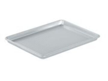  : Vollrath® 5303P Wear-Ever® Half Size Perforated Sheet Pan