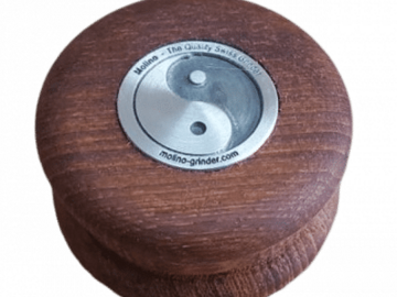 Post Now: Wooden Grinder – Yin Yang Logo